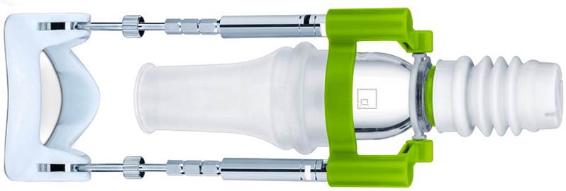 phallosan plus with suction bulb attached